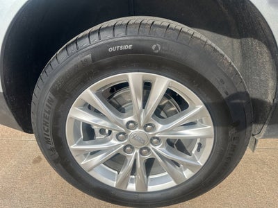 2025 Cadillac XT5 Luxury