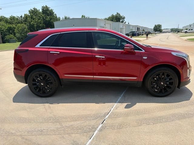 2025 Cadillac XT5 Luxury