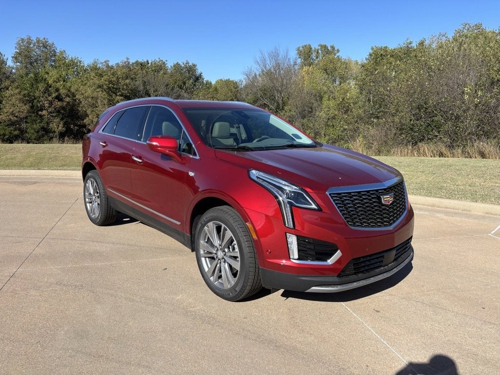 2025 Cadillac XT5 Premium Luxury