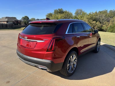 2025 Cadillac XT5 Premium Luxury