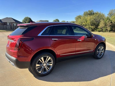 2025 Cadillac XT5 Premium Luxury