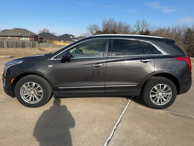 Used 2019 Cadillac XT5 Luxury with VIN 1GYKNCRS5KZ145110 for sale in Stillwater, OK