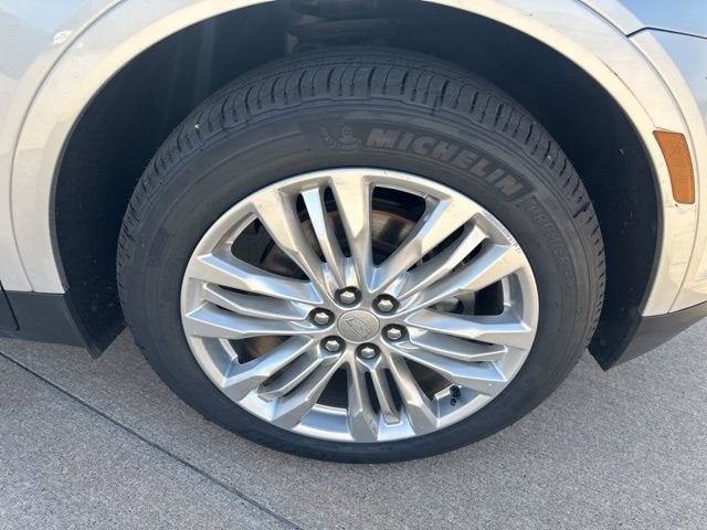 2019 Cadillac XT5 Premium Luxury FWD