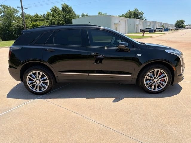 2025 Cadillac XT5 Sport