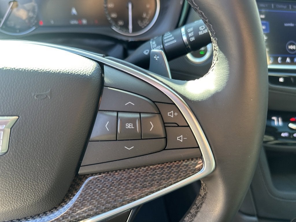 2025 Cadillac XT5 Sport