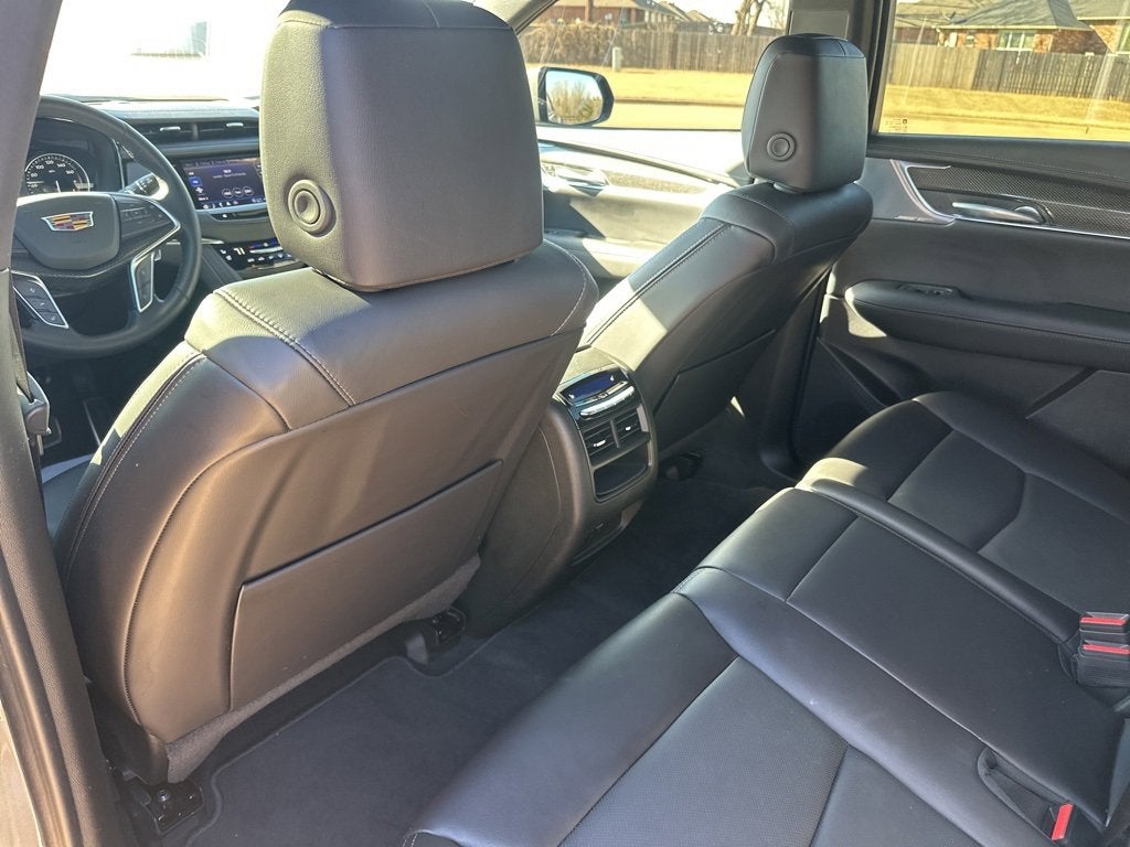 2025 Cadillac XT5 Sport