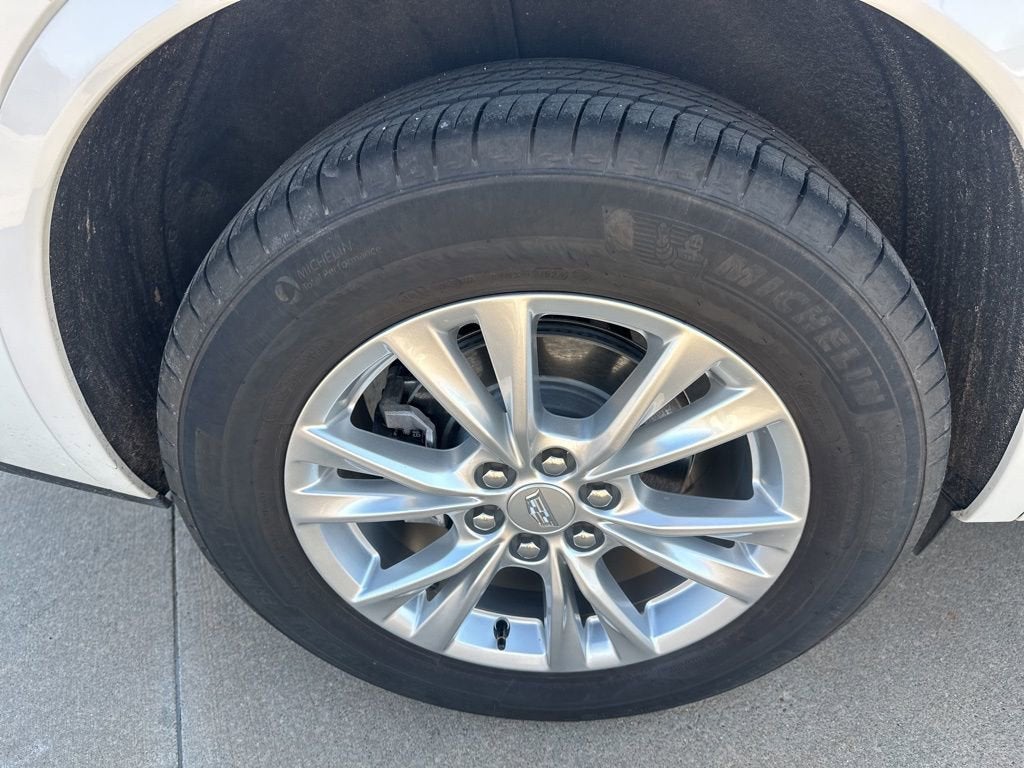 2024 Cadillac XT6 Luxury