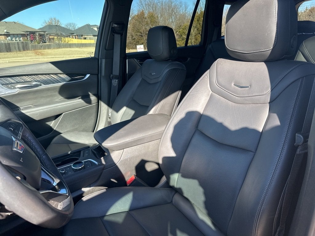 2024 Cadillac XT6 Premium Luxury