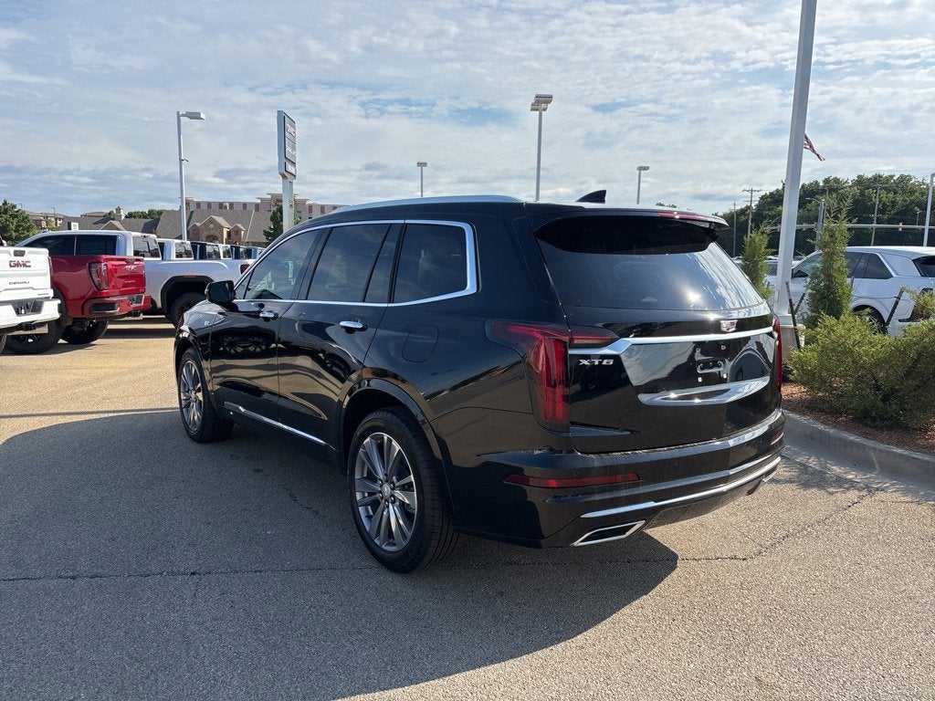 2025 Cadillac XT6 Premium Luxury