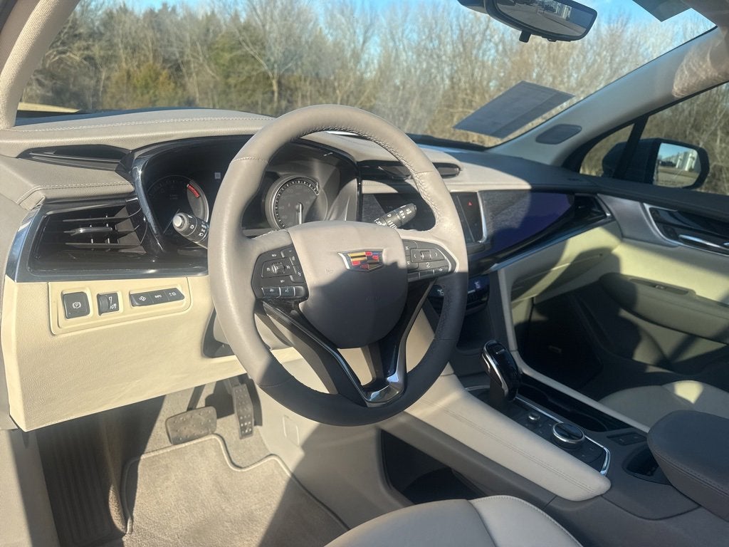 2025 Cadillac XT6 Premium Luxury