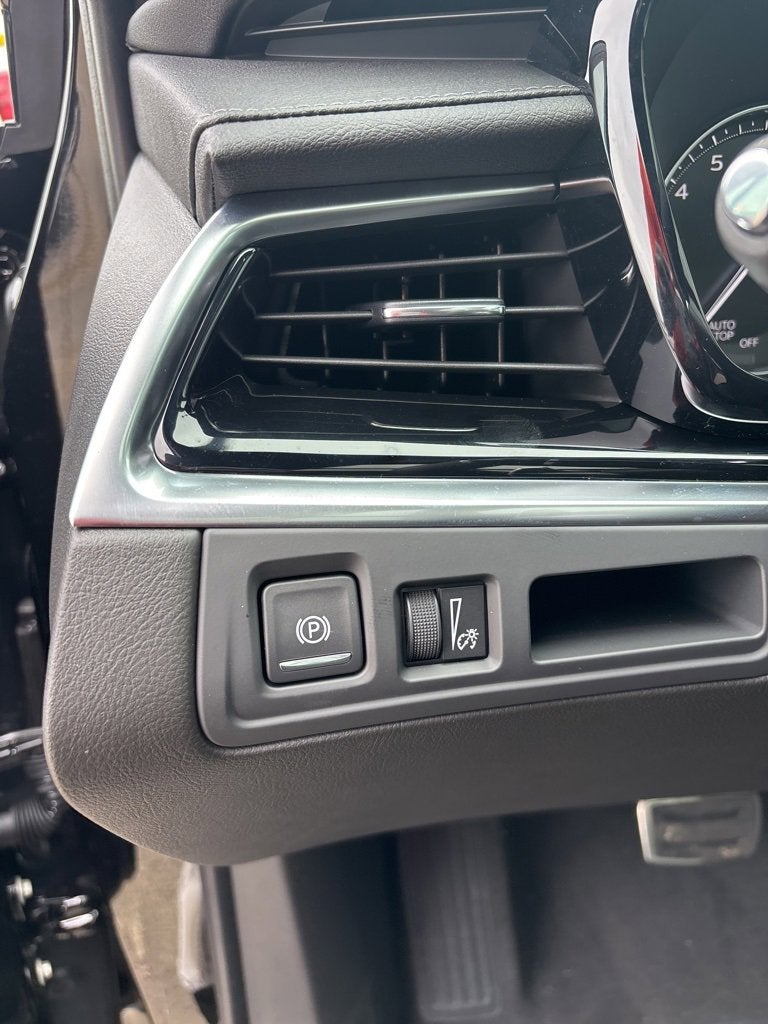 2025 Cadillac XT6 Sport