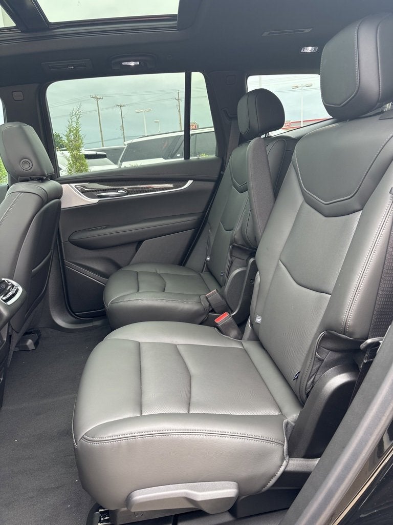 2025 Cadillac XT6 Sport