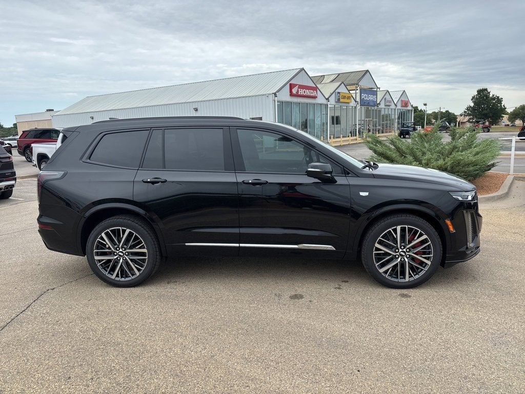2025 Cadillac XT6 Sport