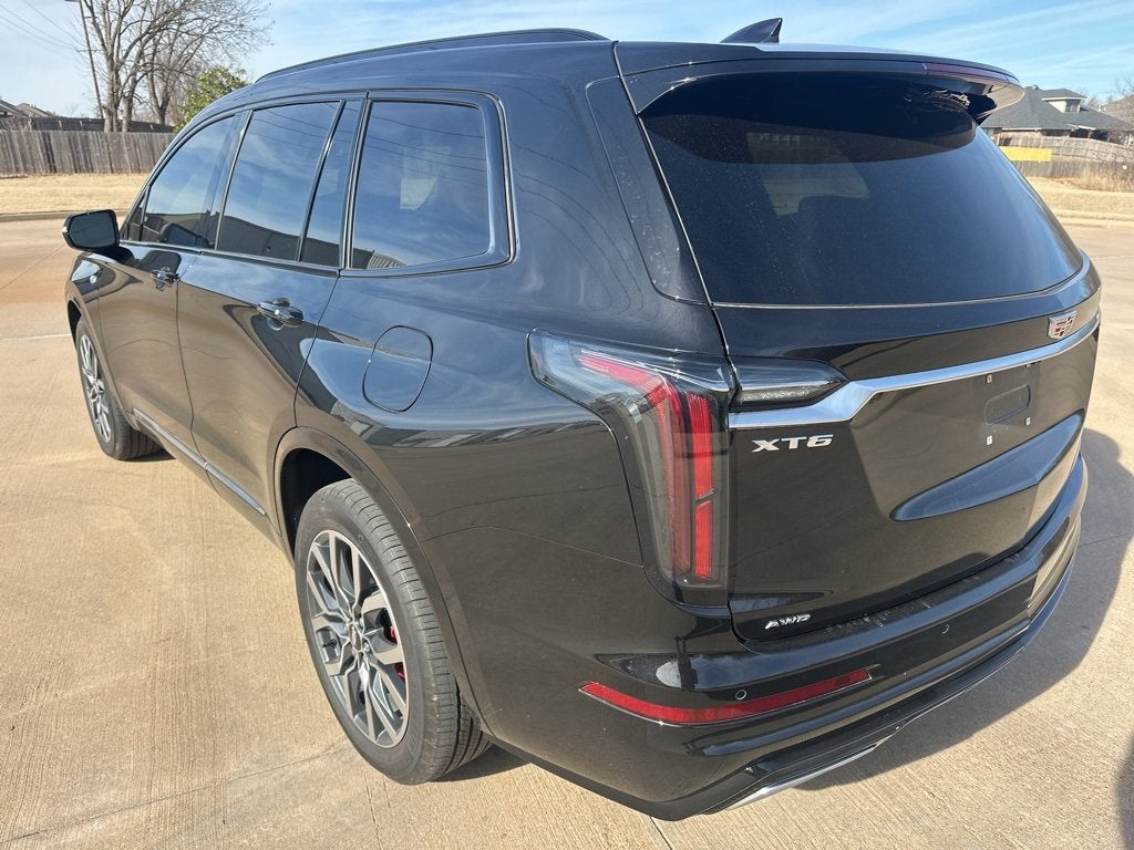 2024 Cadillac XT6 Sport