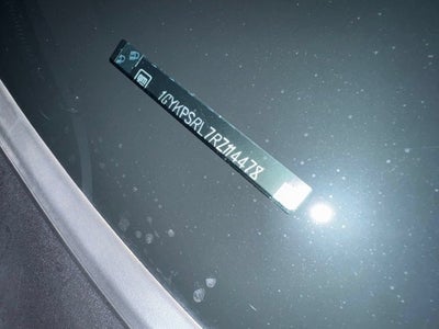 2024 Cadillac LYRIQ Luxury 3