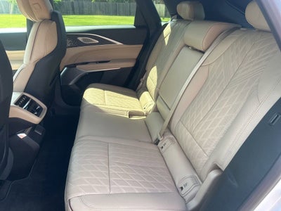 2025 Cadillac LYRIQ Sport 3