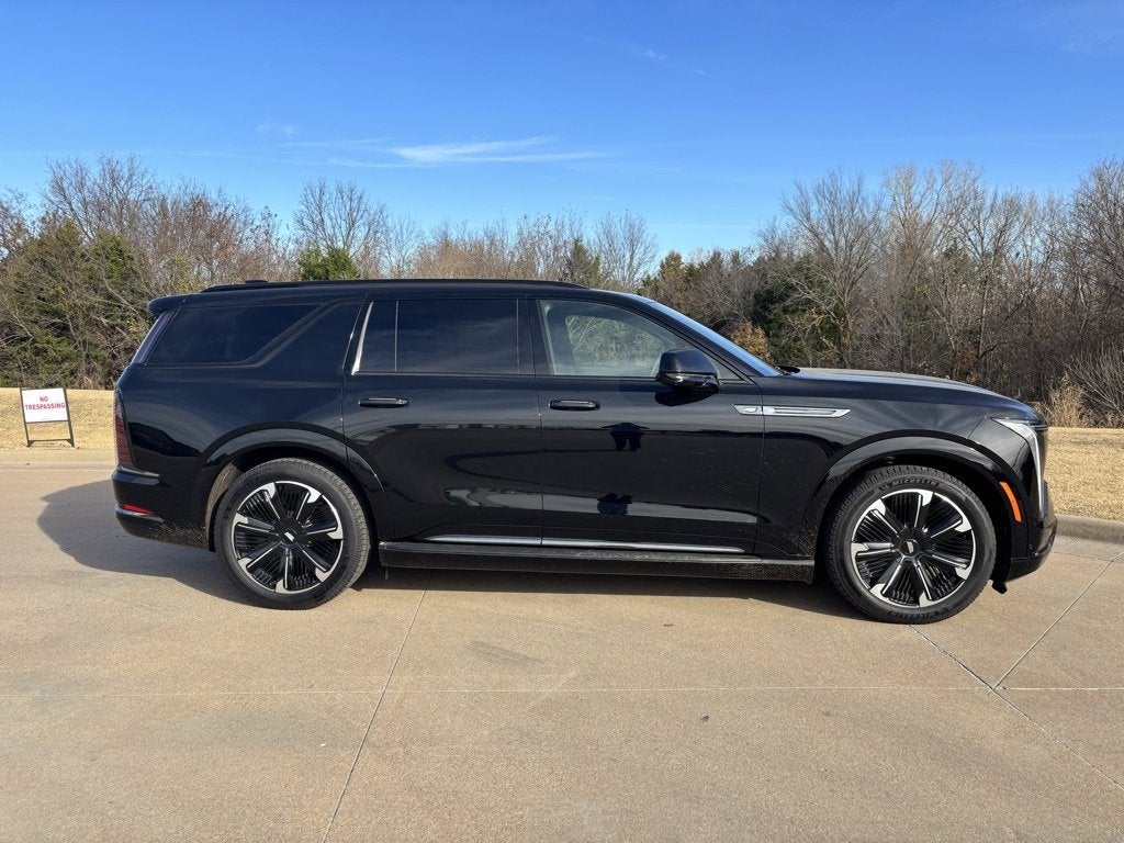 2026 Cadillac ESCALADE IQL Sport