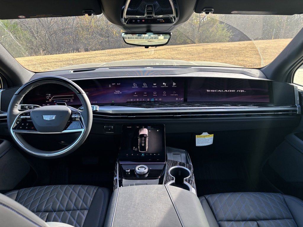 2026 Cadillac ESCALADE IQL Sport