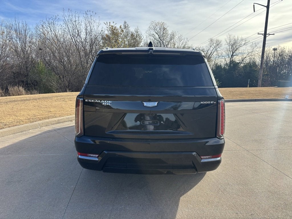 2026 Cadillac ESCALADE IQL Sport