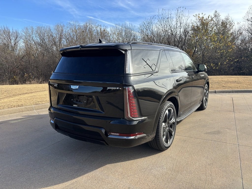 2026 Cadillac ESCALADE IQL Sport