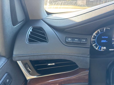 2018 Cadillac Escalade Luxury