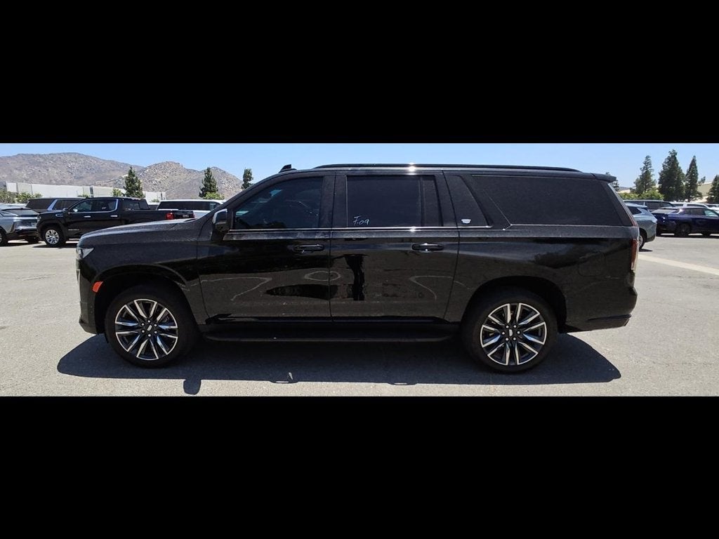 2023 Cadillac Escalade ESV RWD Sport