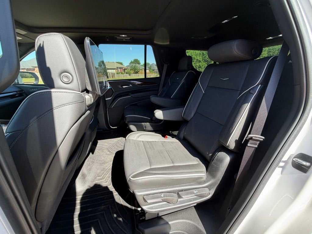 2024 Cadillac Escalade Premium Luxury