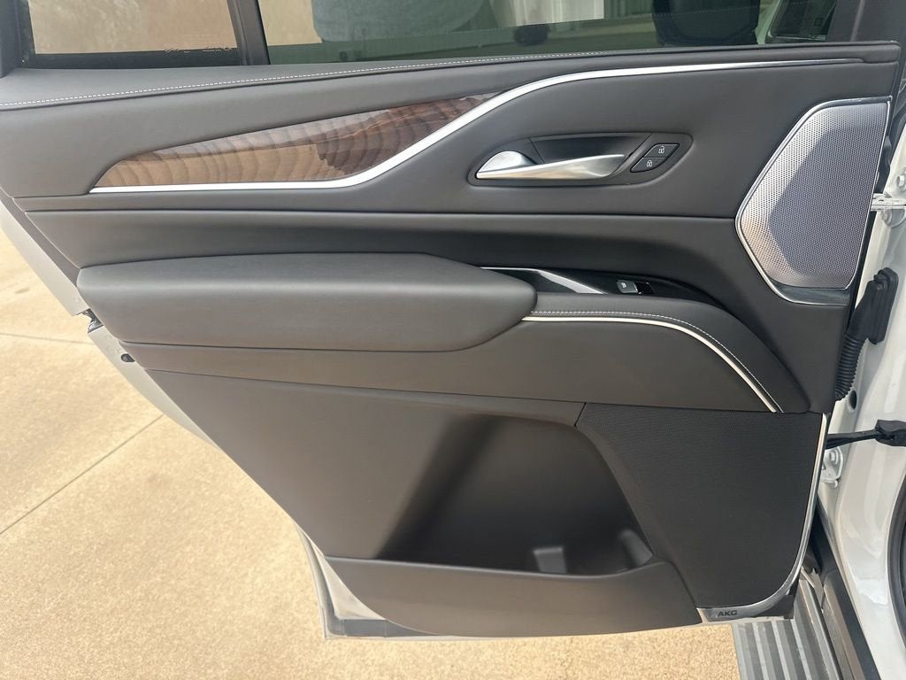 2024 Cadillac Escalade Premium Luxury Platinum