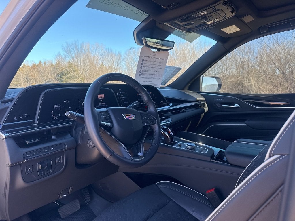 2024 Cadillac Escalade Sport