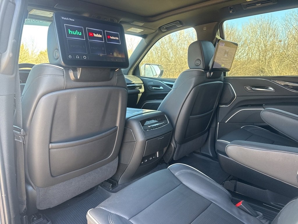 2024 Cadillac Escalade Sport