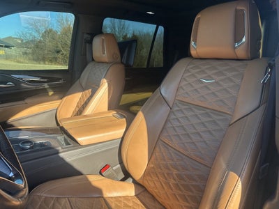 2021 Cadillac Escalade Sport