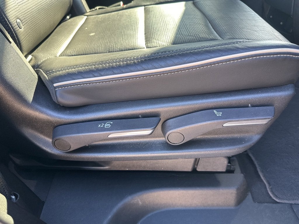 2022 Cadillac Escalade Sport