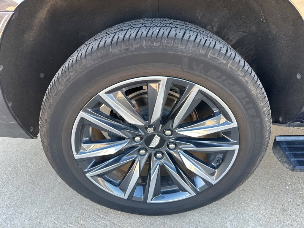 2022 Cadillac Escalade Sport