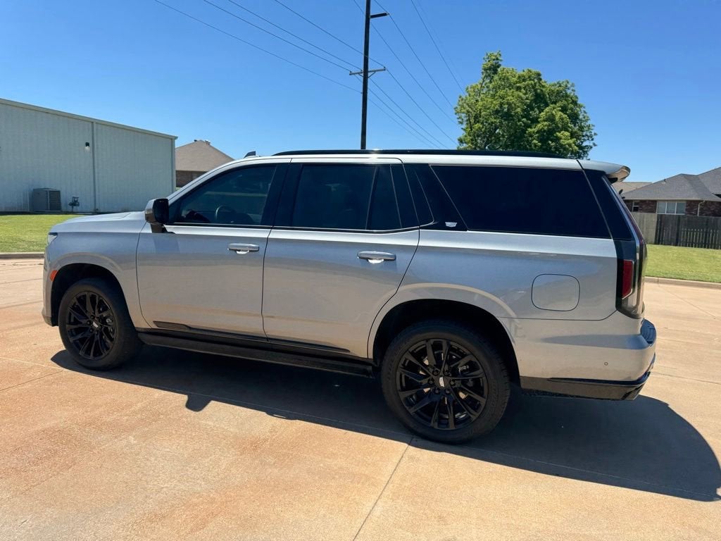 2024 Cadillac Escalade Sport