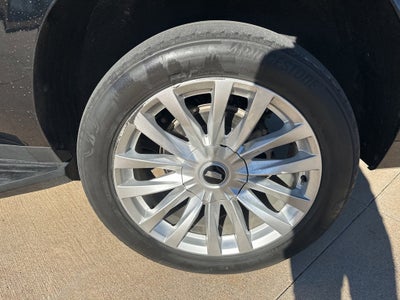 2024 Cadillac Escalade ESV Luxury