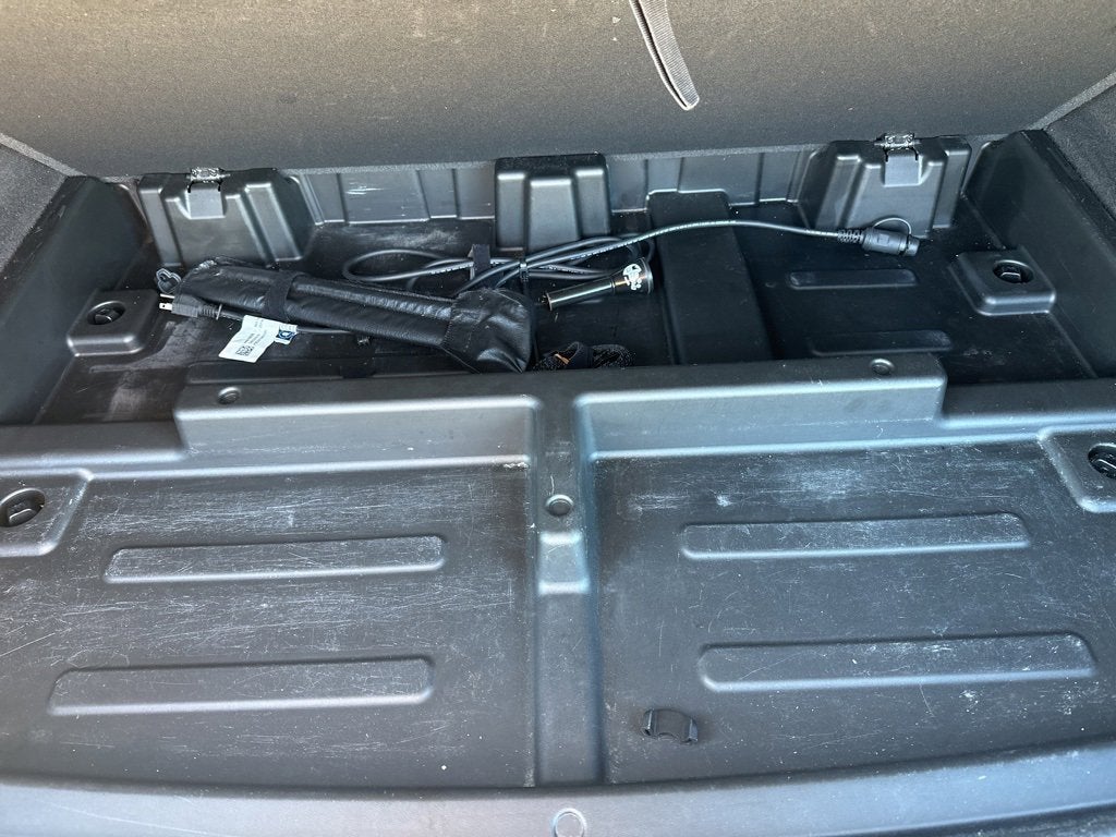 2024 Cadillac Escalade ESV Luxury