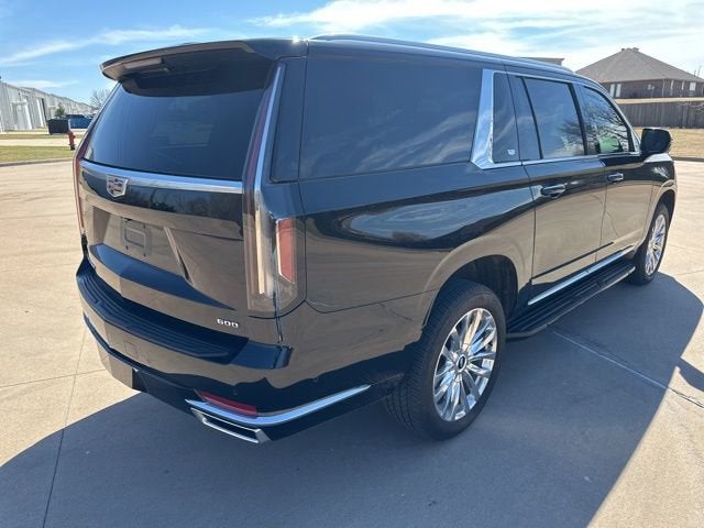 2022 Cadillac Escalade ESV Premium Luxury