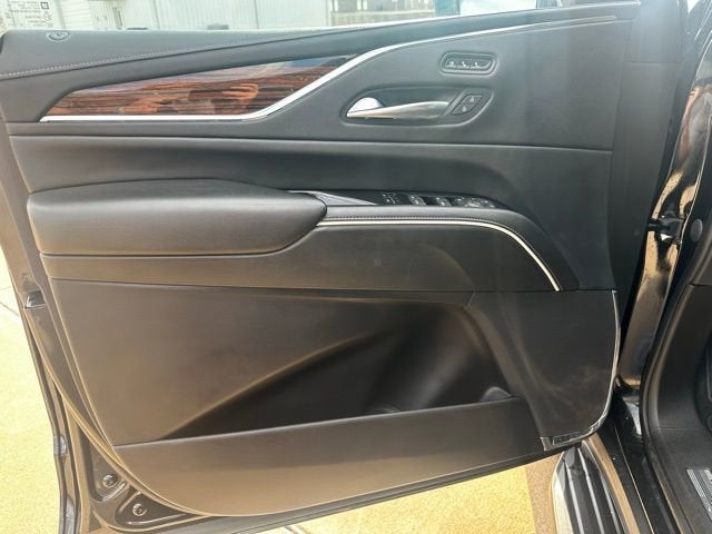 2023 Cadillac Escalade ESV Premium Luxury