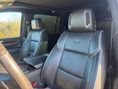 2023 Cadillac Escalade ESV Premium Luxury