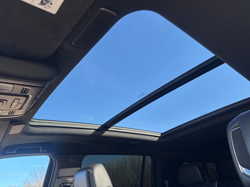 2023 Cadillac Escalade ESV Premium Luxury