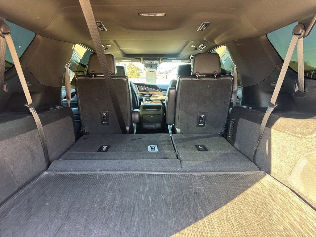 2023 Cadillac Escalade ESV Premium Luxury