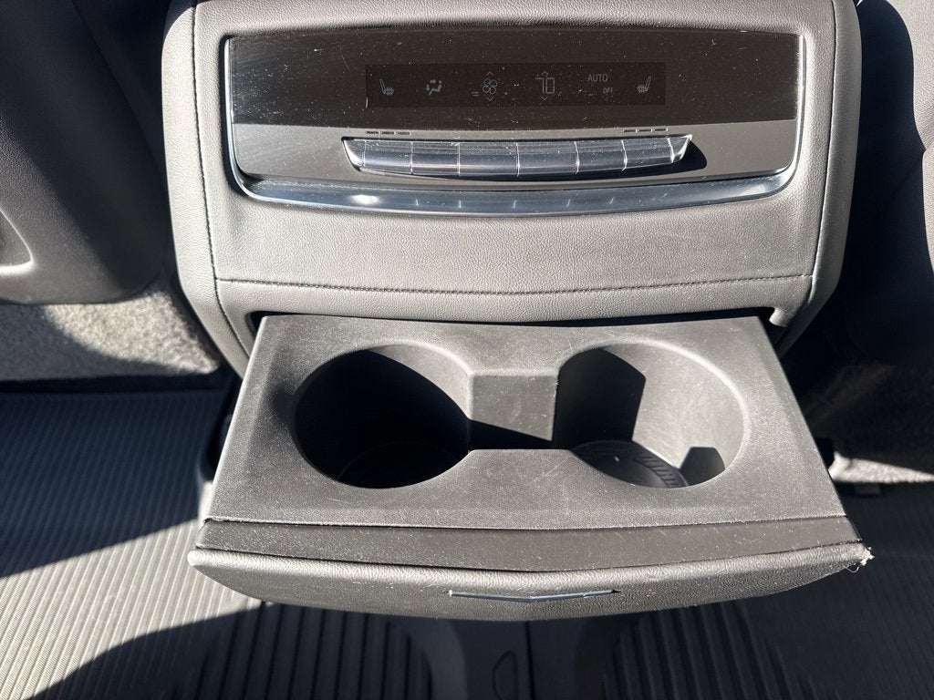 2023 Cadillac Escalade ESV Premium Luxury