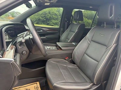 2024 Cadillac Escalade ESV Premium Luxury