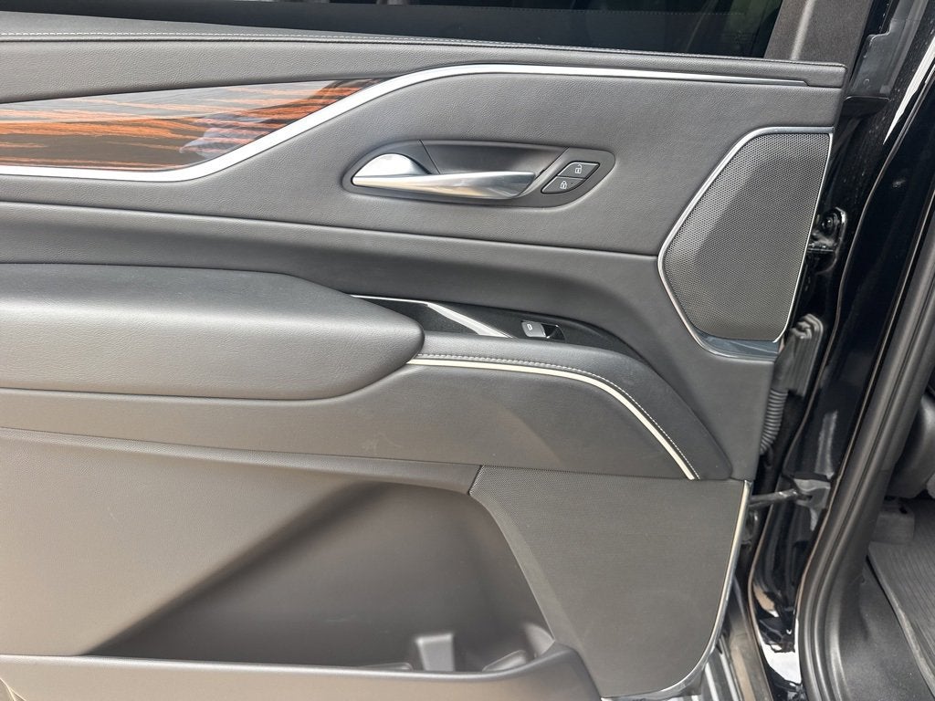2023 Cadillac Escalade ESV Premium Luxury
