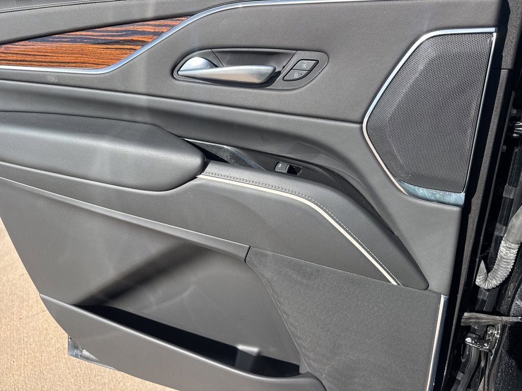 2023 Cadillac Escalade ESV Premium Luxury