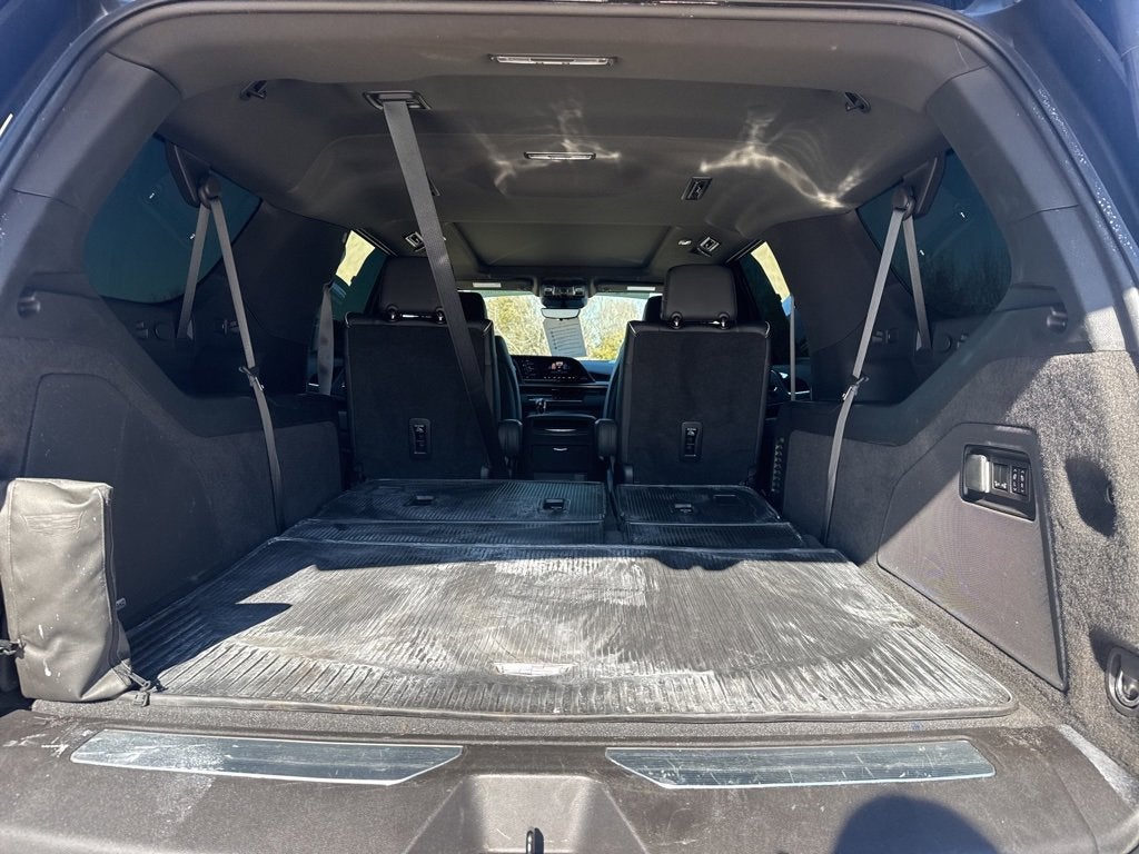 2023 Cadillac Escalade ESV Premium Luxury