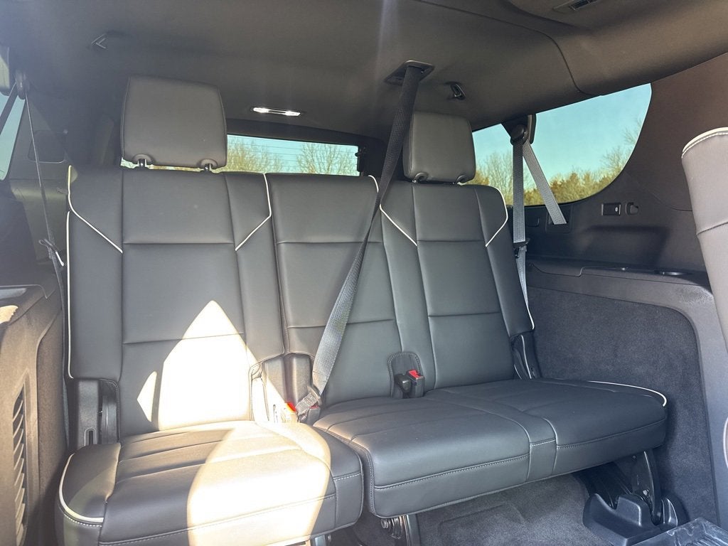 2023 Cadillac Escalade ESV Premium Luxury