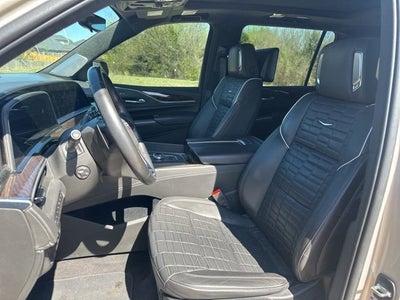 2022 Cadillac Escalade ESV Premium Luxury Platinum