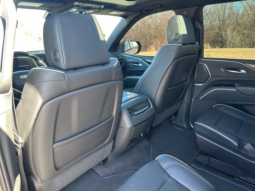 2022 Cadillac Escalade ESV Sport