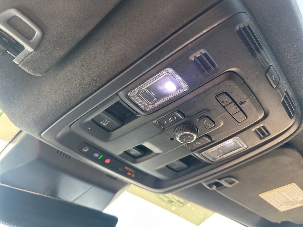 2024 Cadillac Escalade ESV Sport Platinum